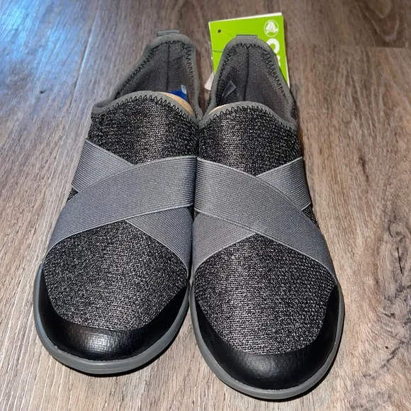 Crocs Swiftwater Cross-Strap Gray/Slate Size 6 - Image 2