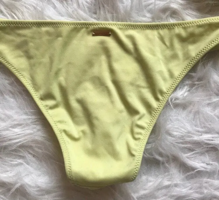 Victoria's Secret Bikini - Image 4