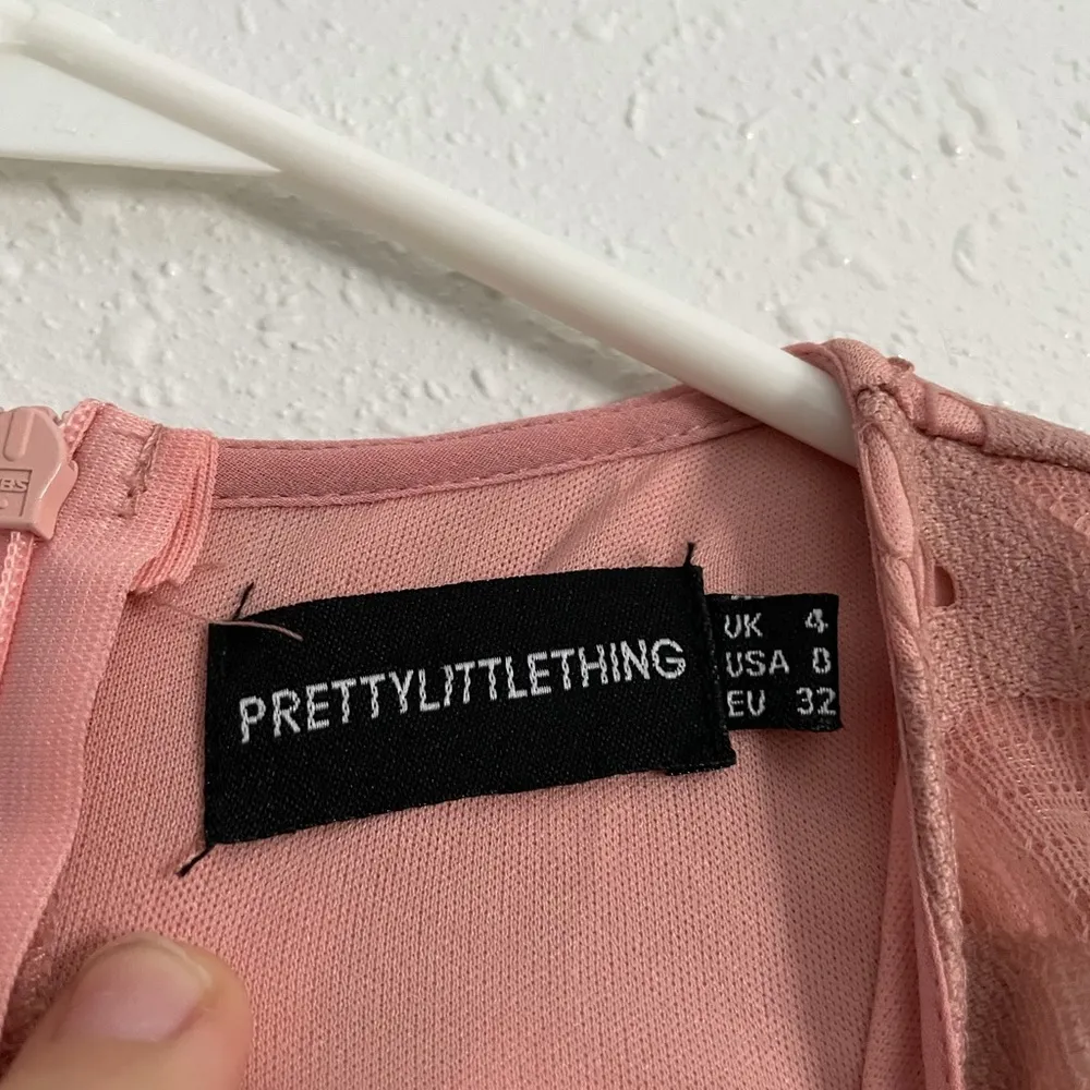 PRETTYLITTLETHING Pink Lace Cap Sleeve Extreme Spilt Maxi Dress - Image 6