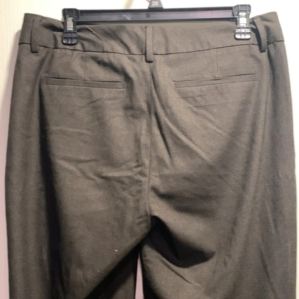 Banana Republic Charcoal Gray Wide Leg Cuffed Trousers Size 10 EUC #0487 - Image 3