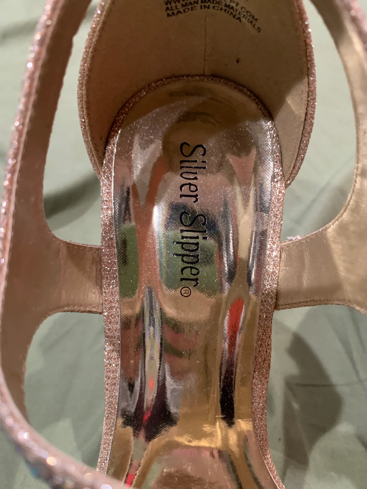 Gold Heels - Image 4