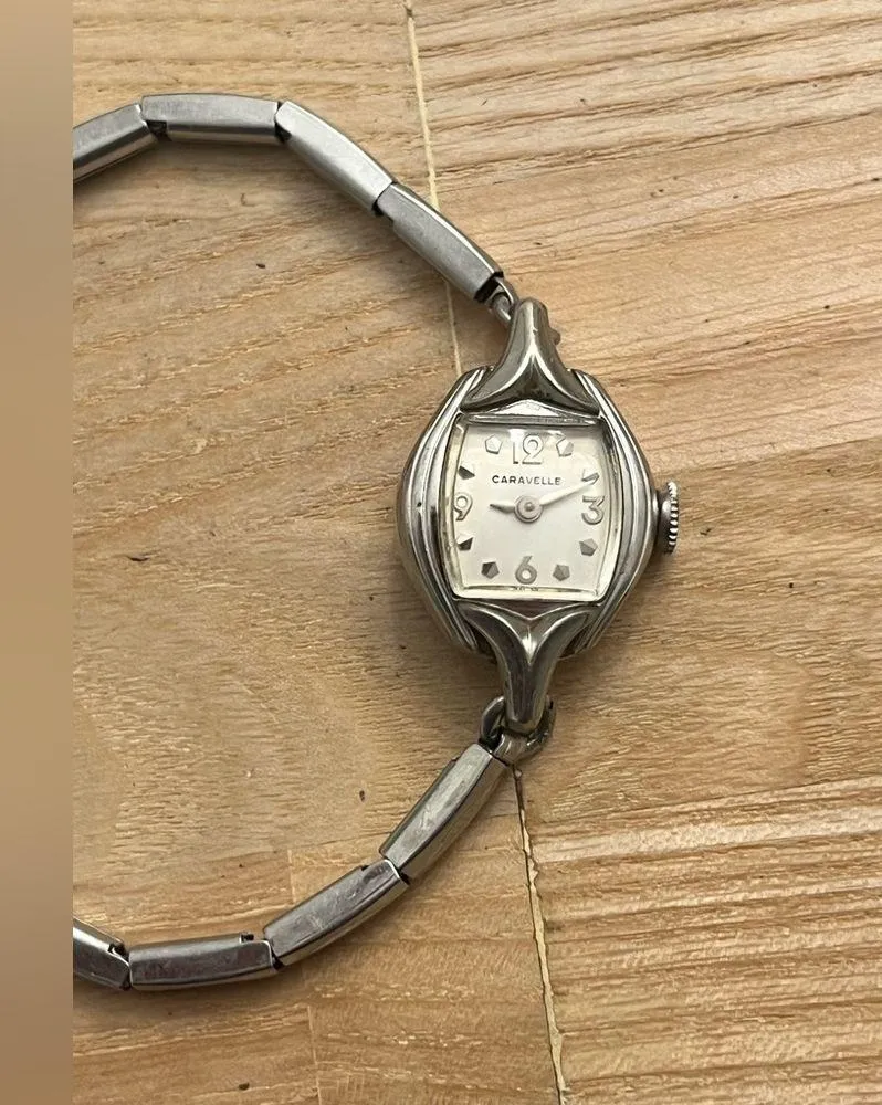 Caravelle Vintage Ladies Mechanical Watch Stainless Case Bracelet White Dial - Image 3