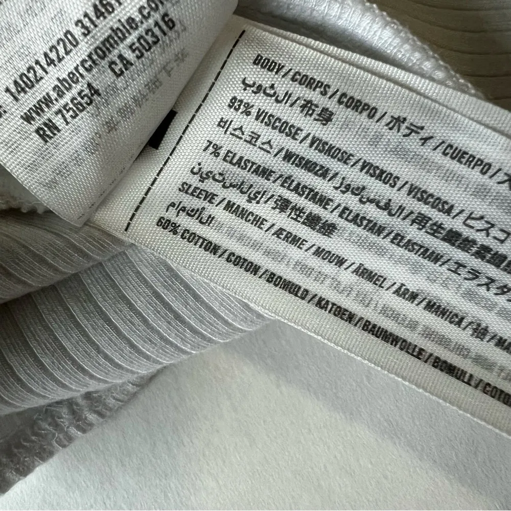 Abercrombie & fitch mixed media poplin puff long sleeve ribbed body crop top - Image 8