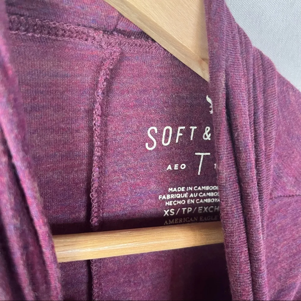 American Eagle AEO Soft & Sexy Raspberry Pink Asymmetrical Hem Long Sleeve Top - Image 4