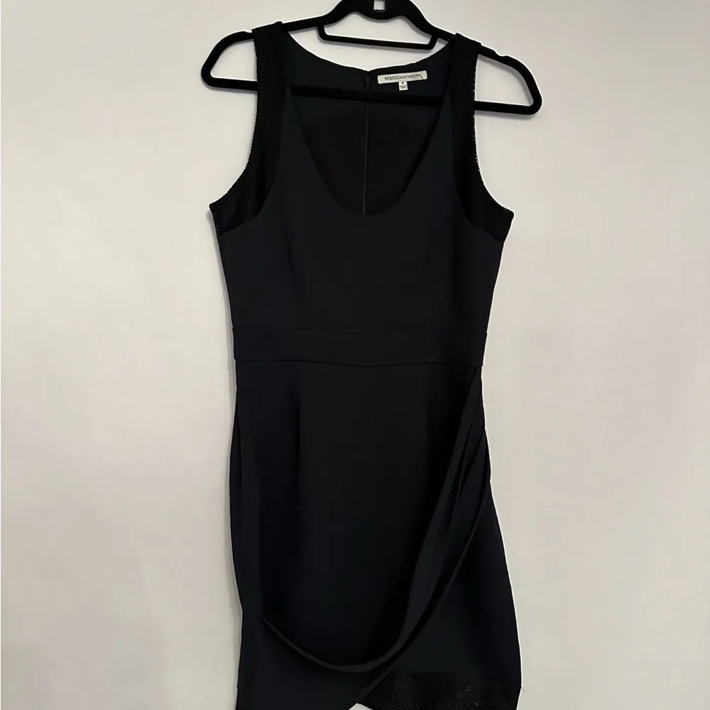 Rebecca Minkoff Acapulco Dress Navy Black Mesh Size 4 Sleek Sleeveless Office - Image 4