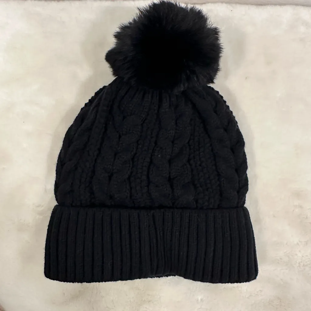 Women's Black Knit Beanie with Pom - Image 3