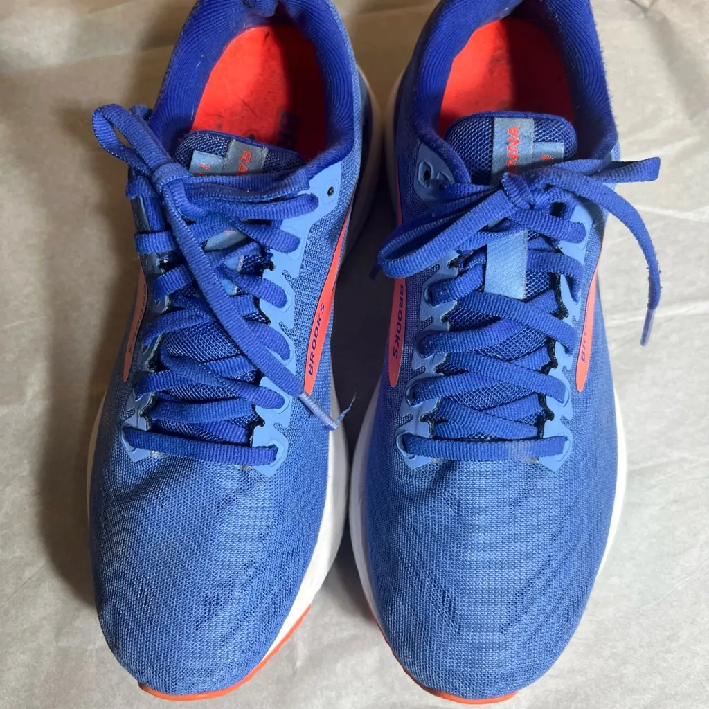 Brooks Athletic Shoes in Blue and Red - Image 6