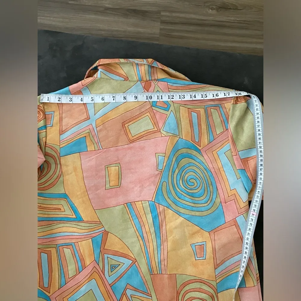 Beautiful Unbranded pattern multicolor loose fitting/freestyle jacket. Tan Size L - Image 5