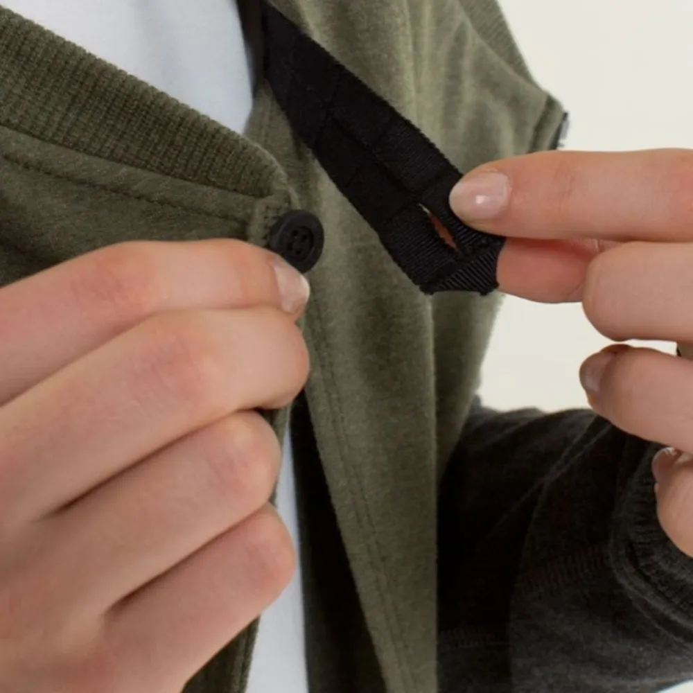 Lululemon Mula Bundle Wrap
Heathered Fatigue Green / Heathered Dark Grey - Image 3