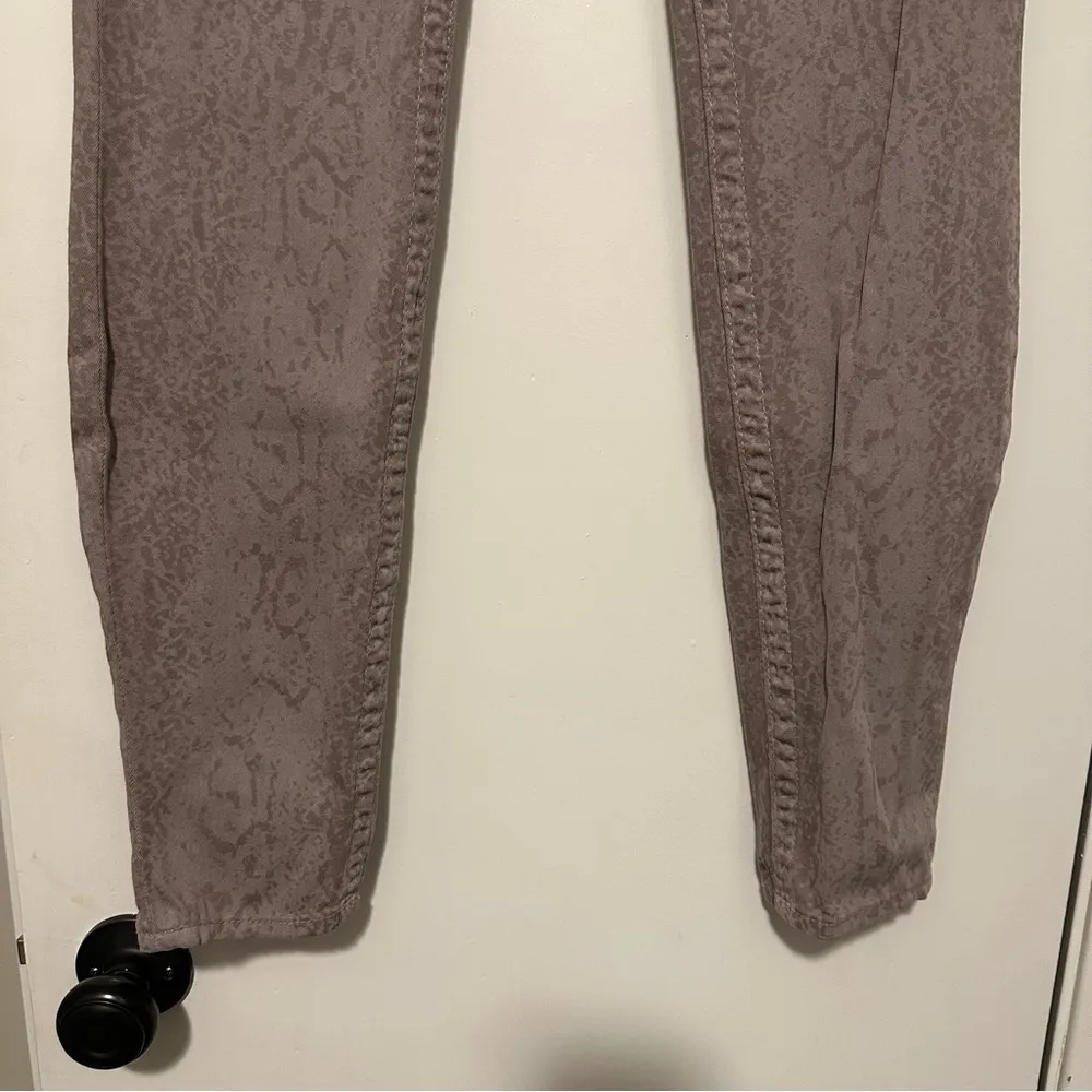 True Religion Halle Mid-Rise Straight Brown leopard Jeans size 27 - Image 3