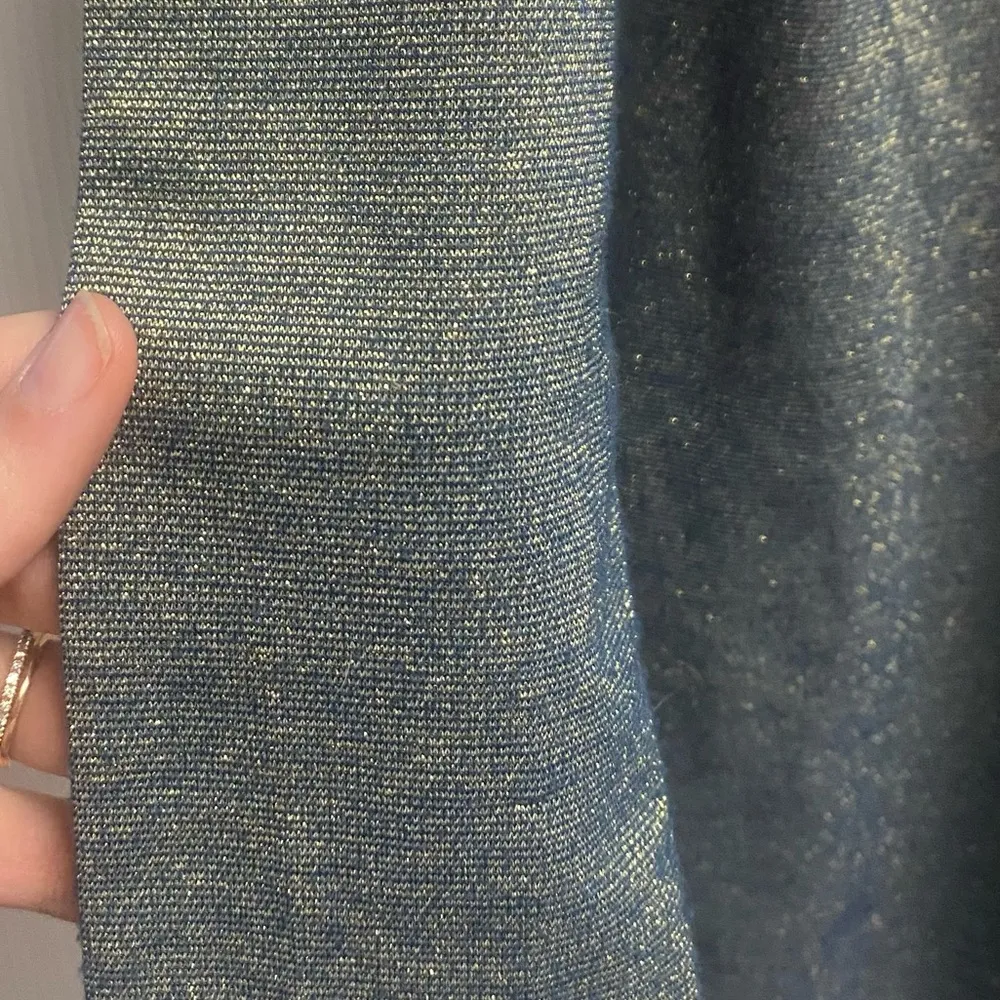 Free People Beach Navy W/ Gold Metallic Shimmer Dress Size Large - Image 3