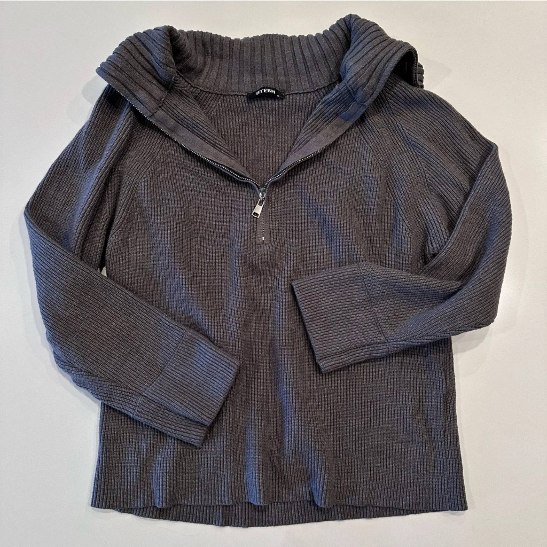 BTFBM Long Sleeve Rib Knit‎ Half Zip Pullover Sweater Size Medium Gray - Image 4
