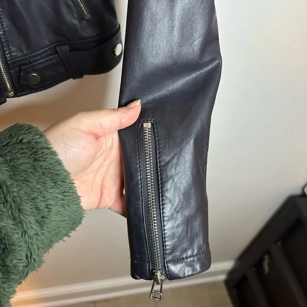 SLATE & WILLOW LEATHER MOTO JACKET - Image 5