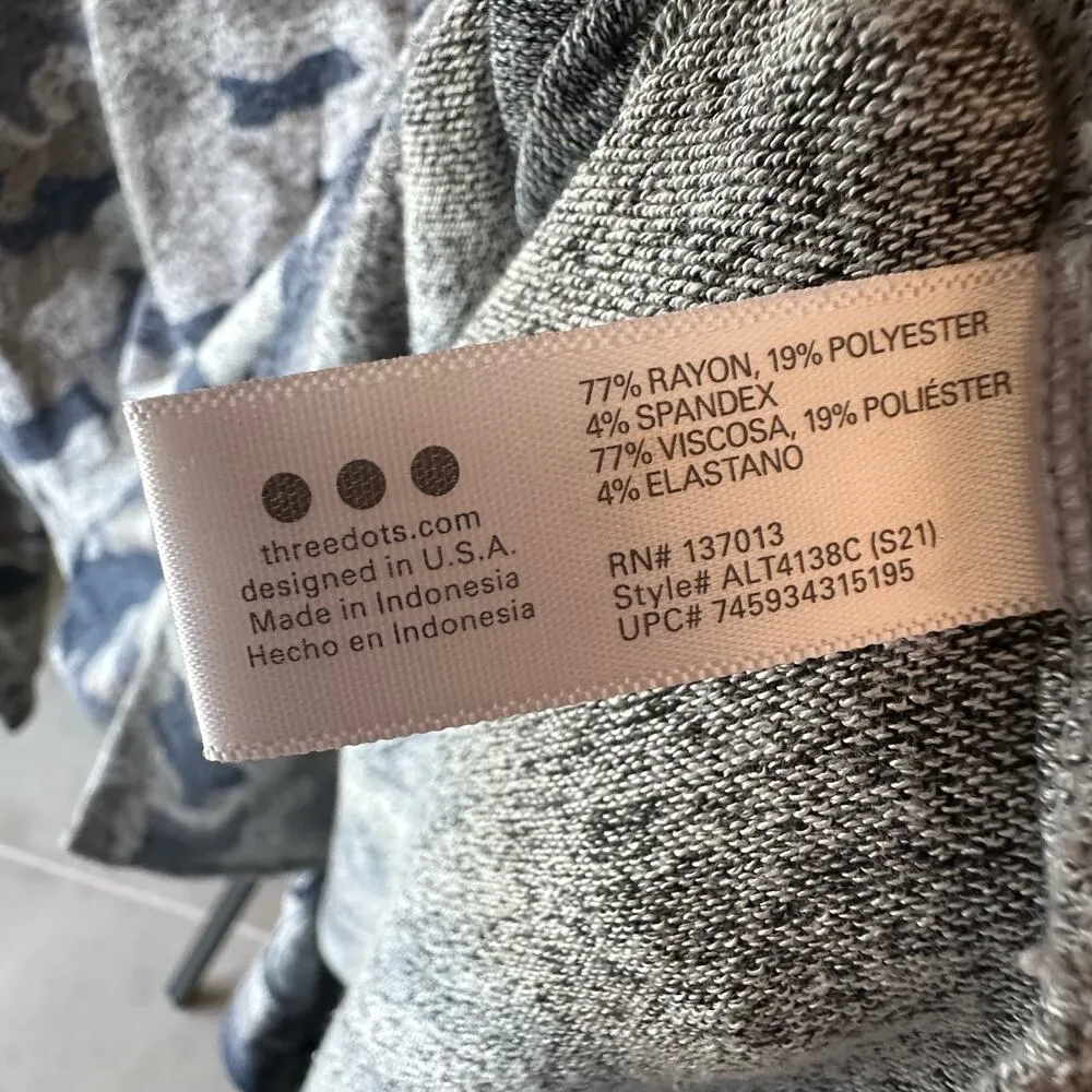 Lightweight Sweater Blue and Gray Camo  - Size Large Three Dots - Image 3
