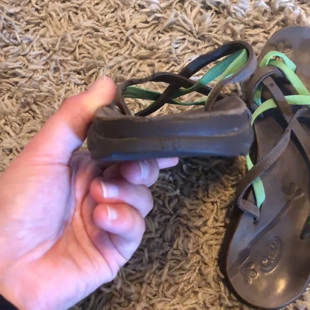 Chaco sandals Chaco outdoor shoes floral shoes green and brown size W8 travel​​​ - Image 5