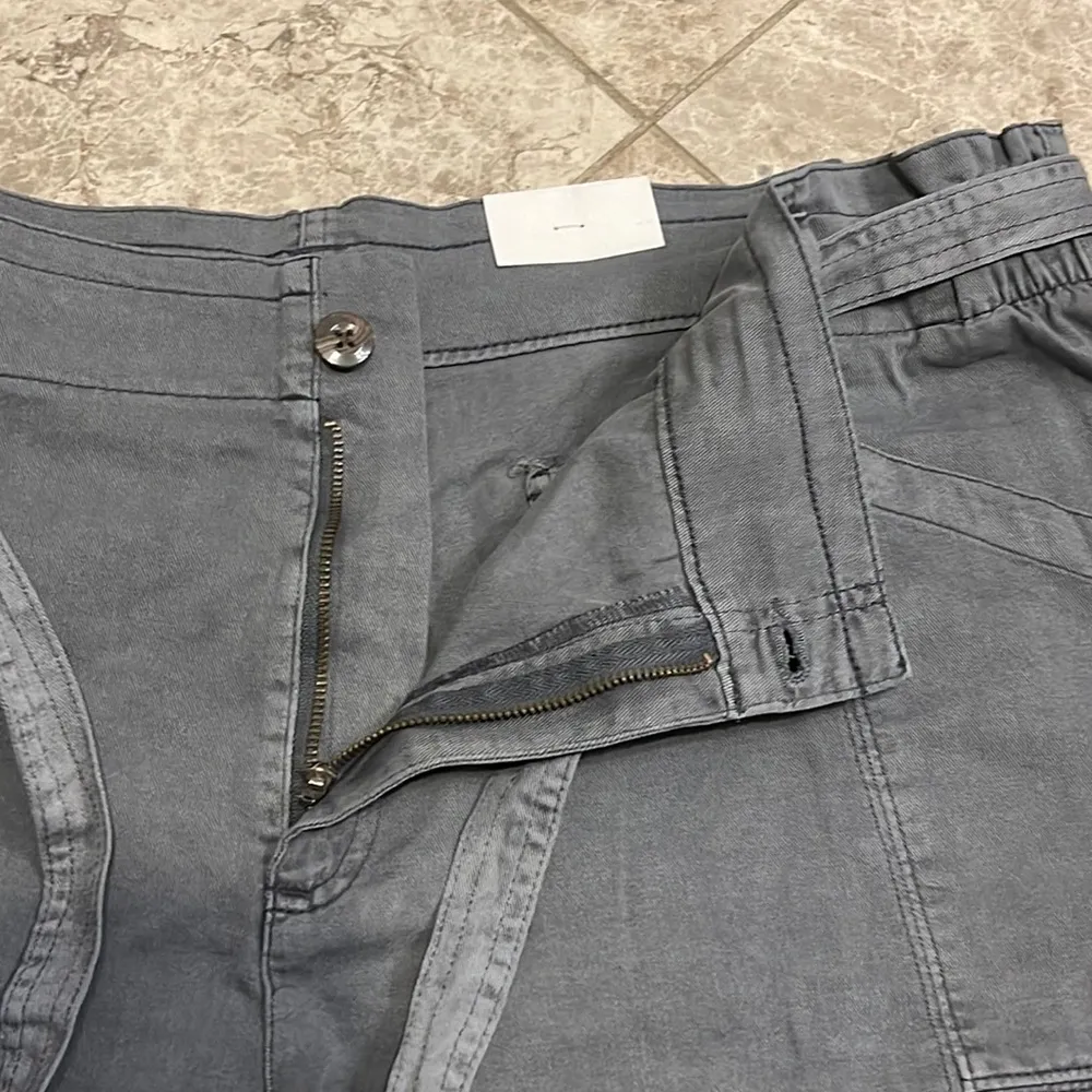 Old Navy High-Waisted Twill Workwear Shorts 4.5” Inseam NEW Size XXL - Image 7