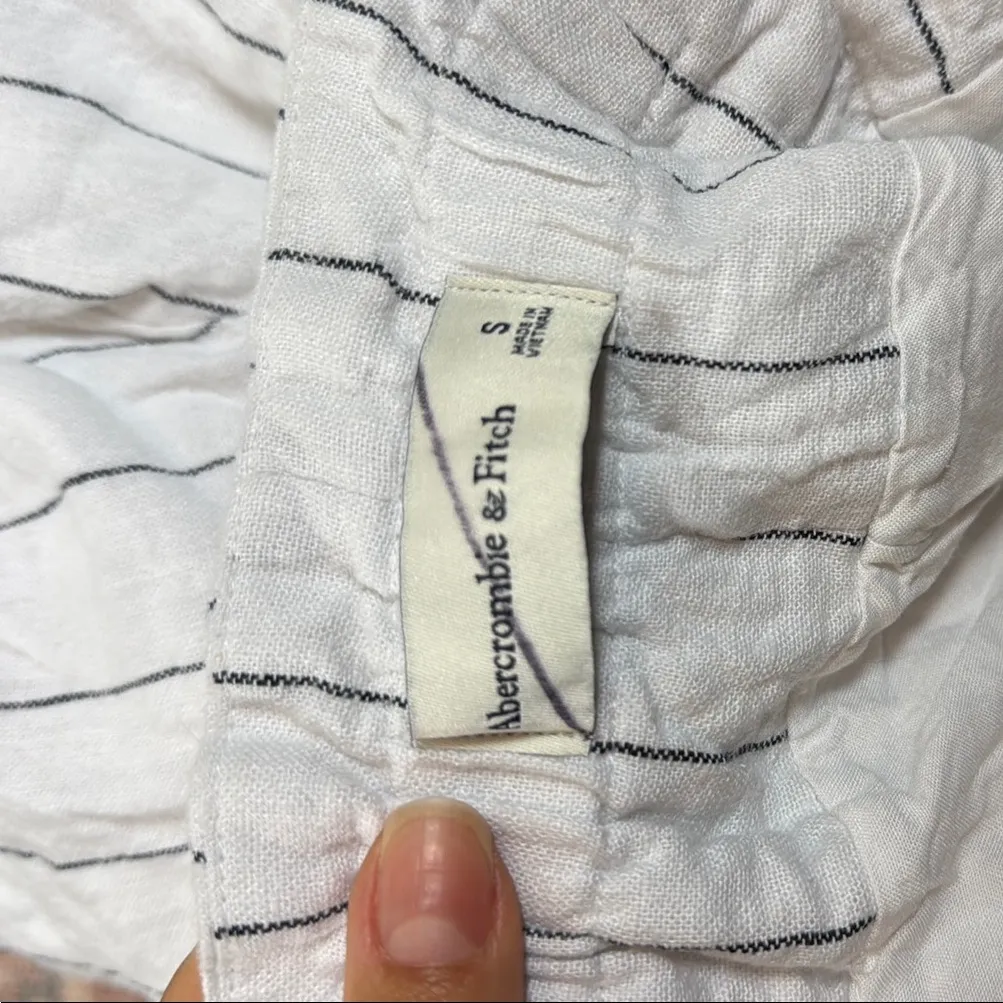 Abercrombie & Fitch Linen Belted High Waist Black &‎ White Stripe Shorts Sz Sml - Image 7