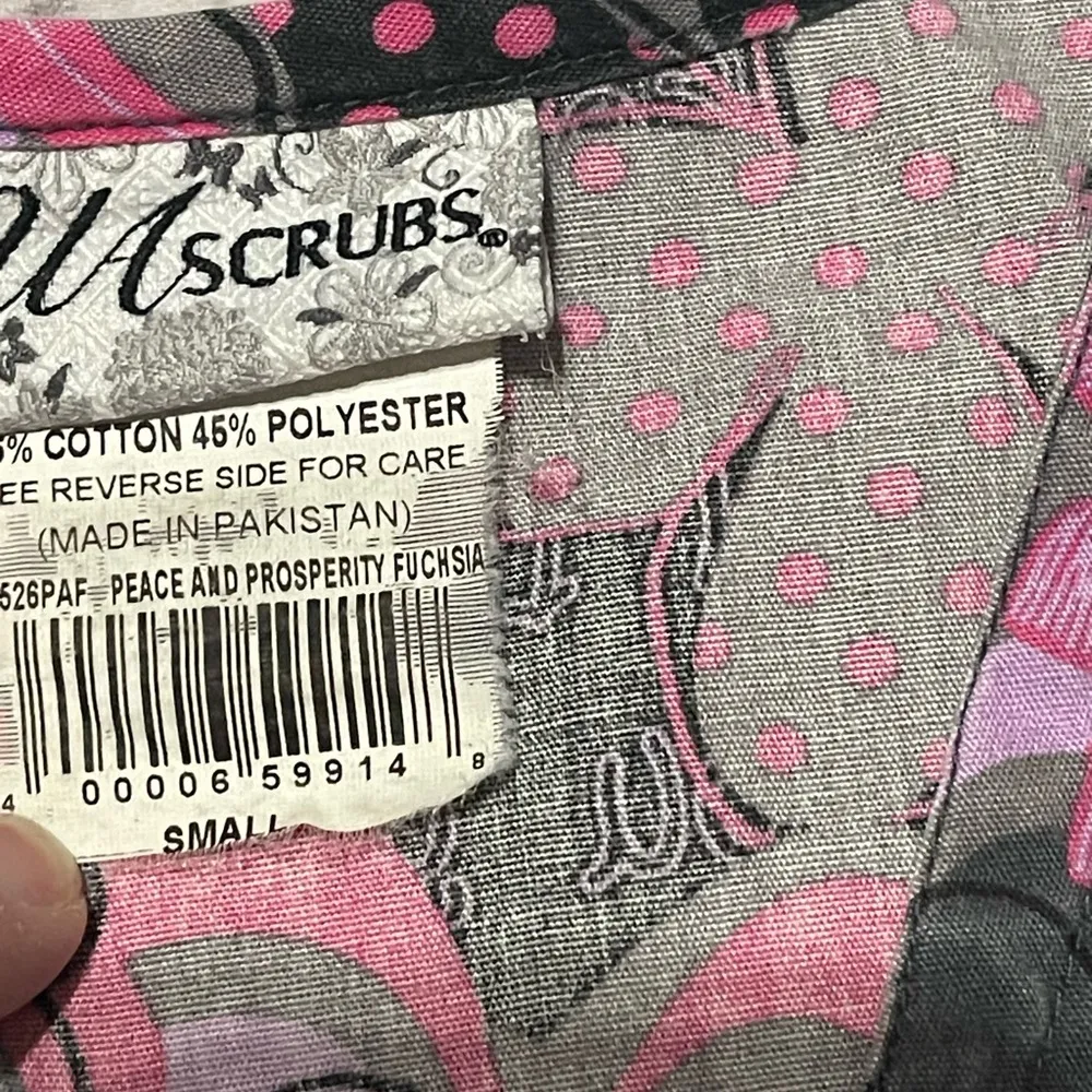 women’s small scrub top - Image 2