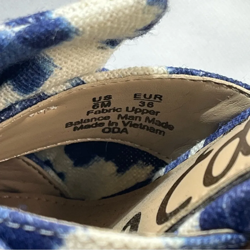 Sam Edelman Oda Ikat Print Blue & White Mules Block Heels Sandals Slides NEW - Image 5