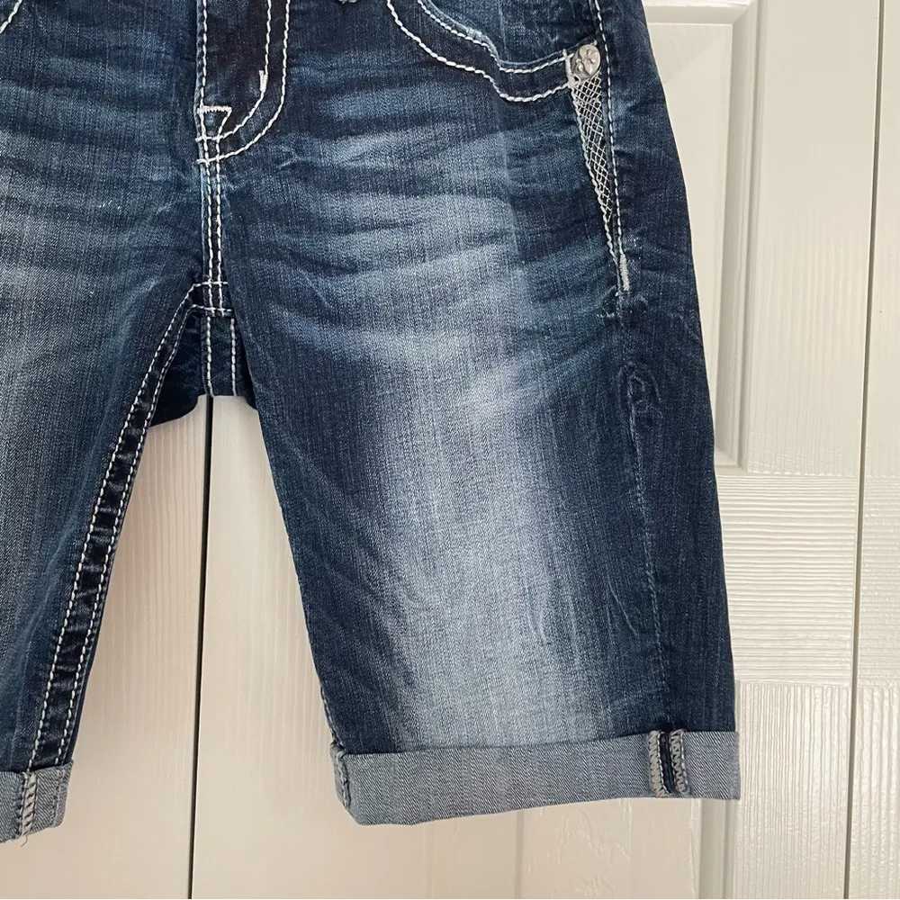 Miss Me Signature Crop Embellished Bermuda Shorts Sz 26 Angel Wings Distressed - Image 9