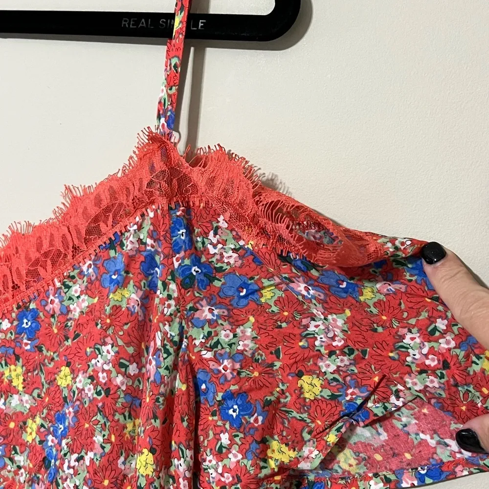 ENTRO size large floral print open shoulder blouse adjustable straps lace trim - Image 2