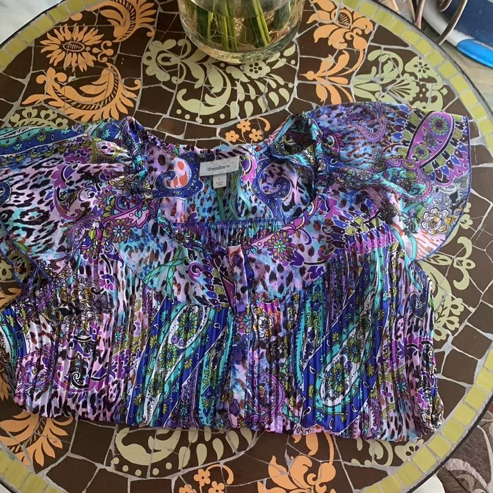 DRESS BARN Peasant Top Sz: L. - Image 3