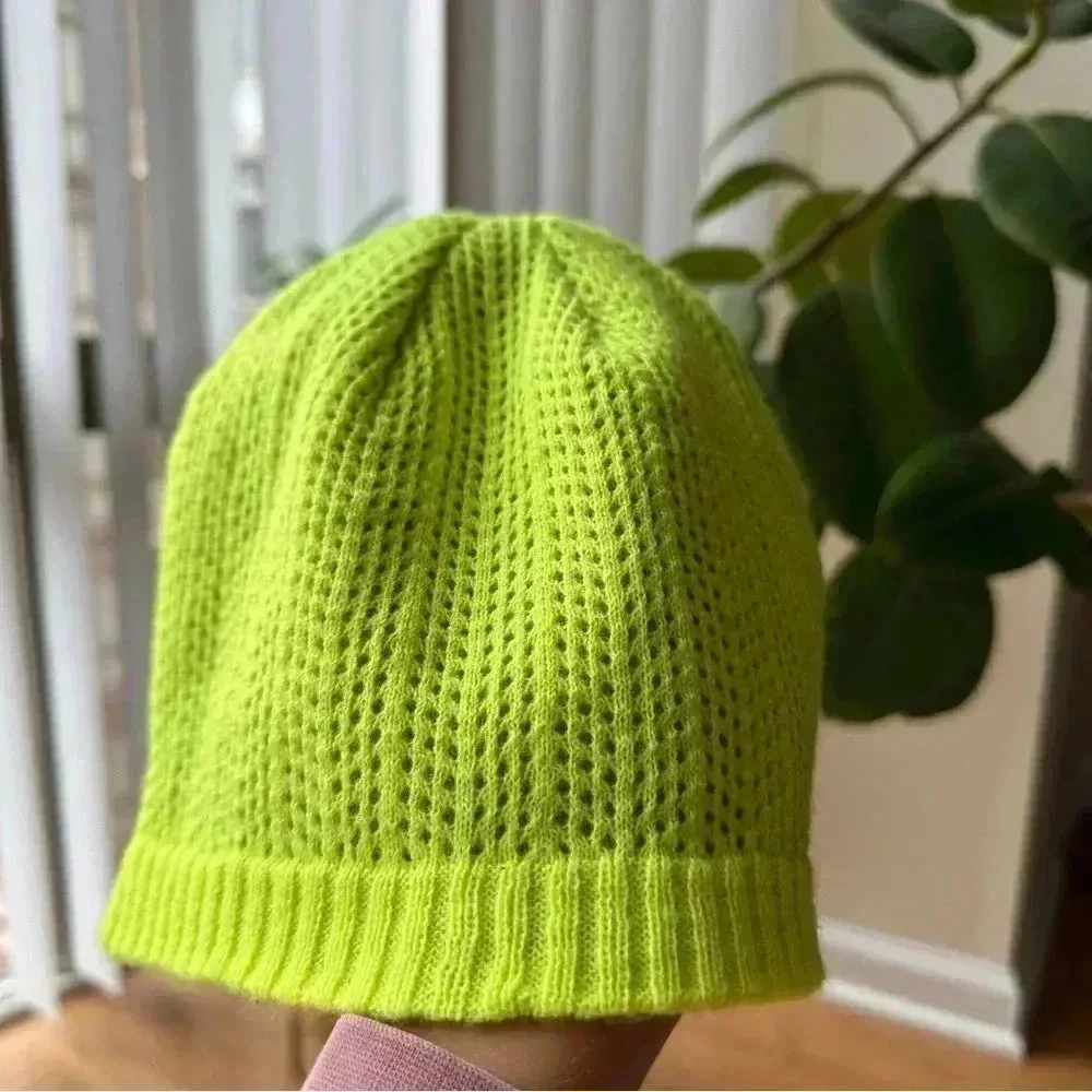 Champion Neon Green Crochet Outdoor Running Athleisure Beanie, OS - Image 11