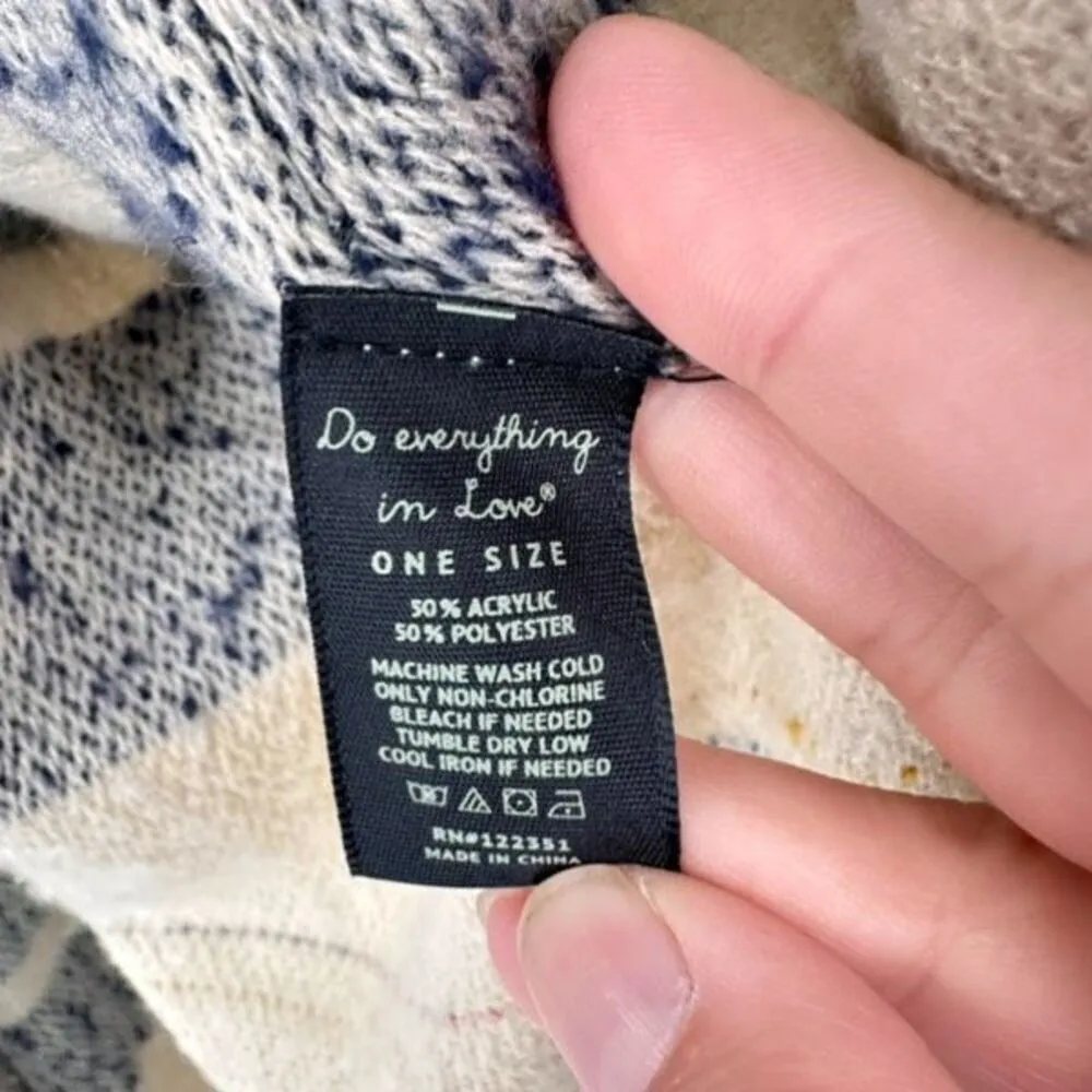 Do Everything In Love Women Striped Fringe Sweater Blue Cream Large Southwestern - Image 3