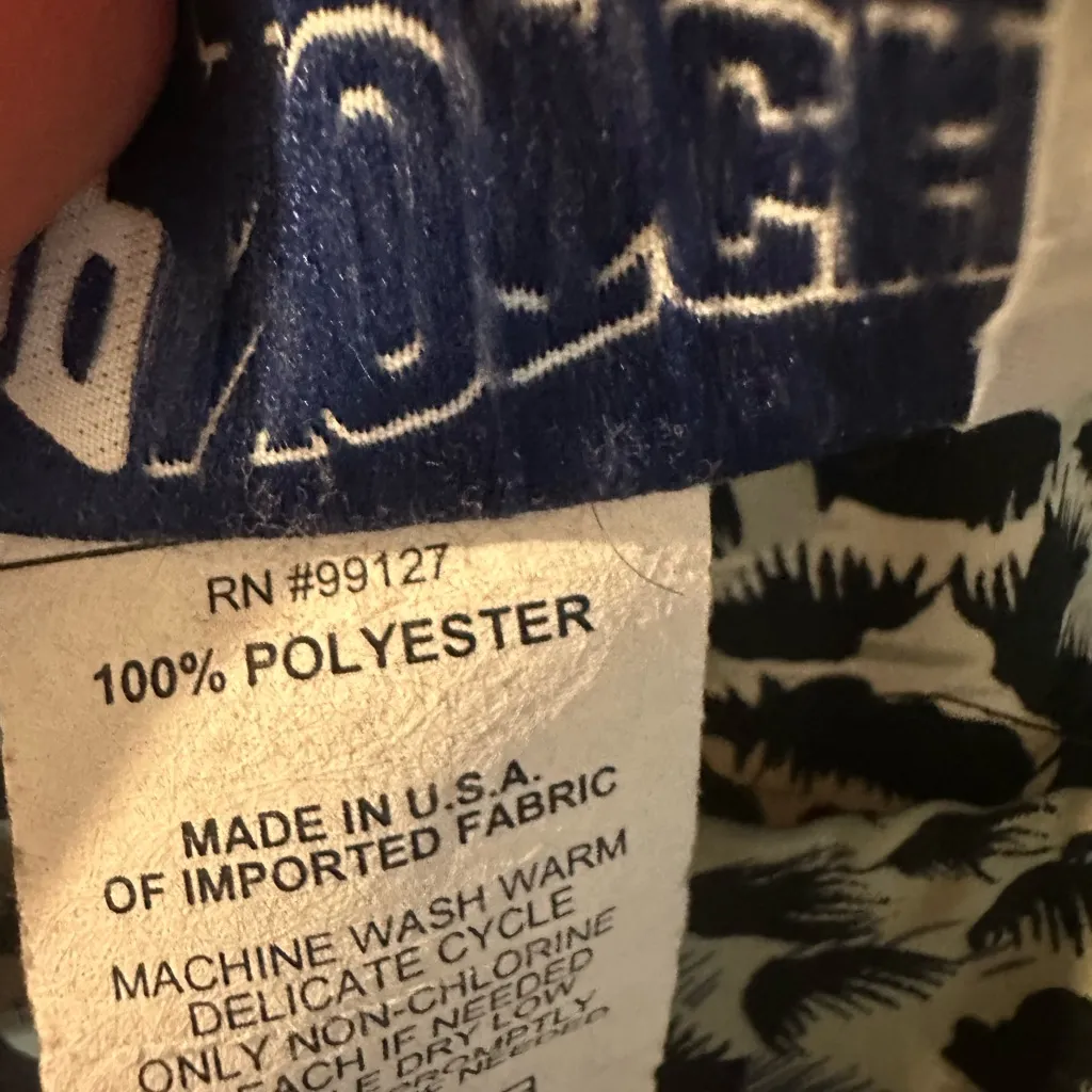 Chic Monochrome Animal Print Blouse Black Size 3X - Image 4