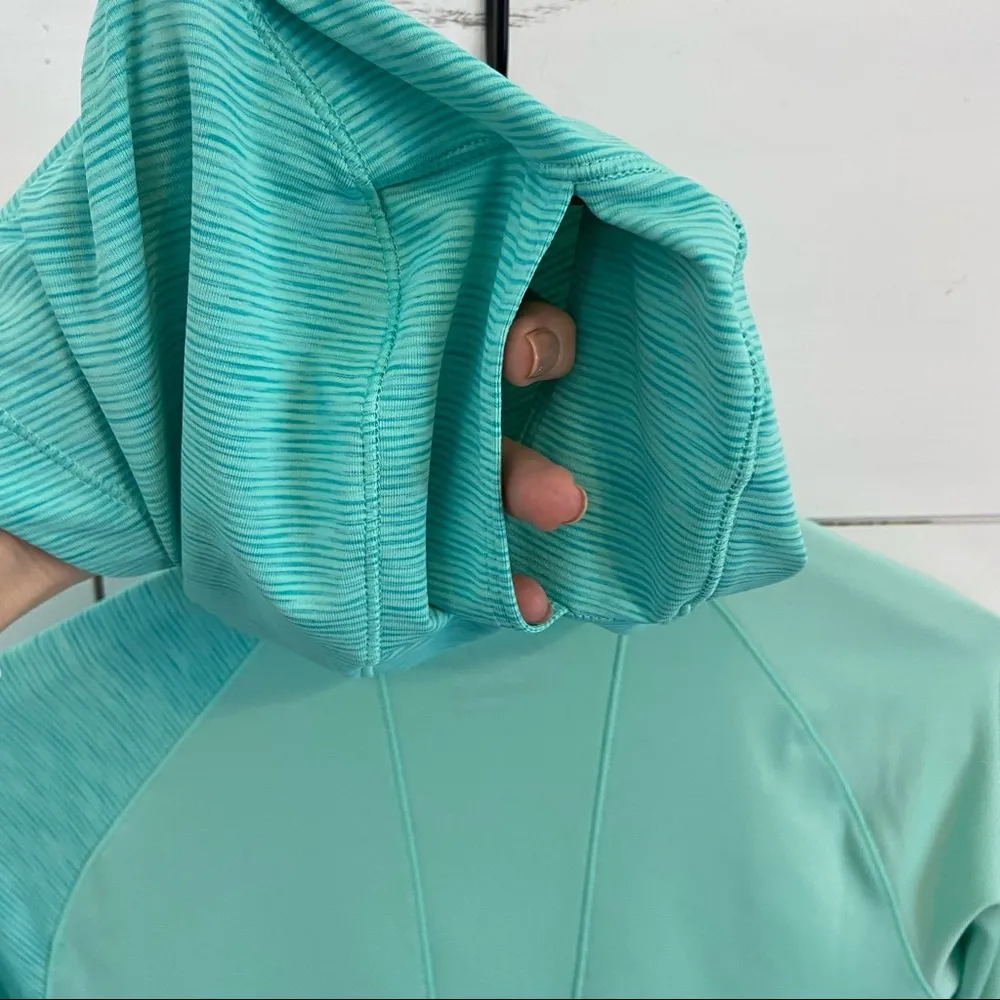 Saucony Women’s Dash Hoodie. Size XSmall. EUC - Image 9