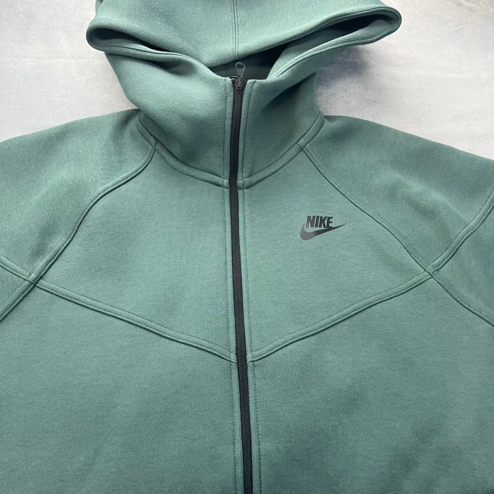 NWT Nike Sportswear Tech Fleece Windrunner Women's Size 1X  Full-Zip Hoodie - Image 9