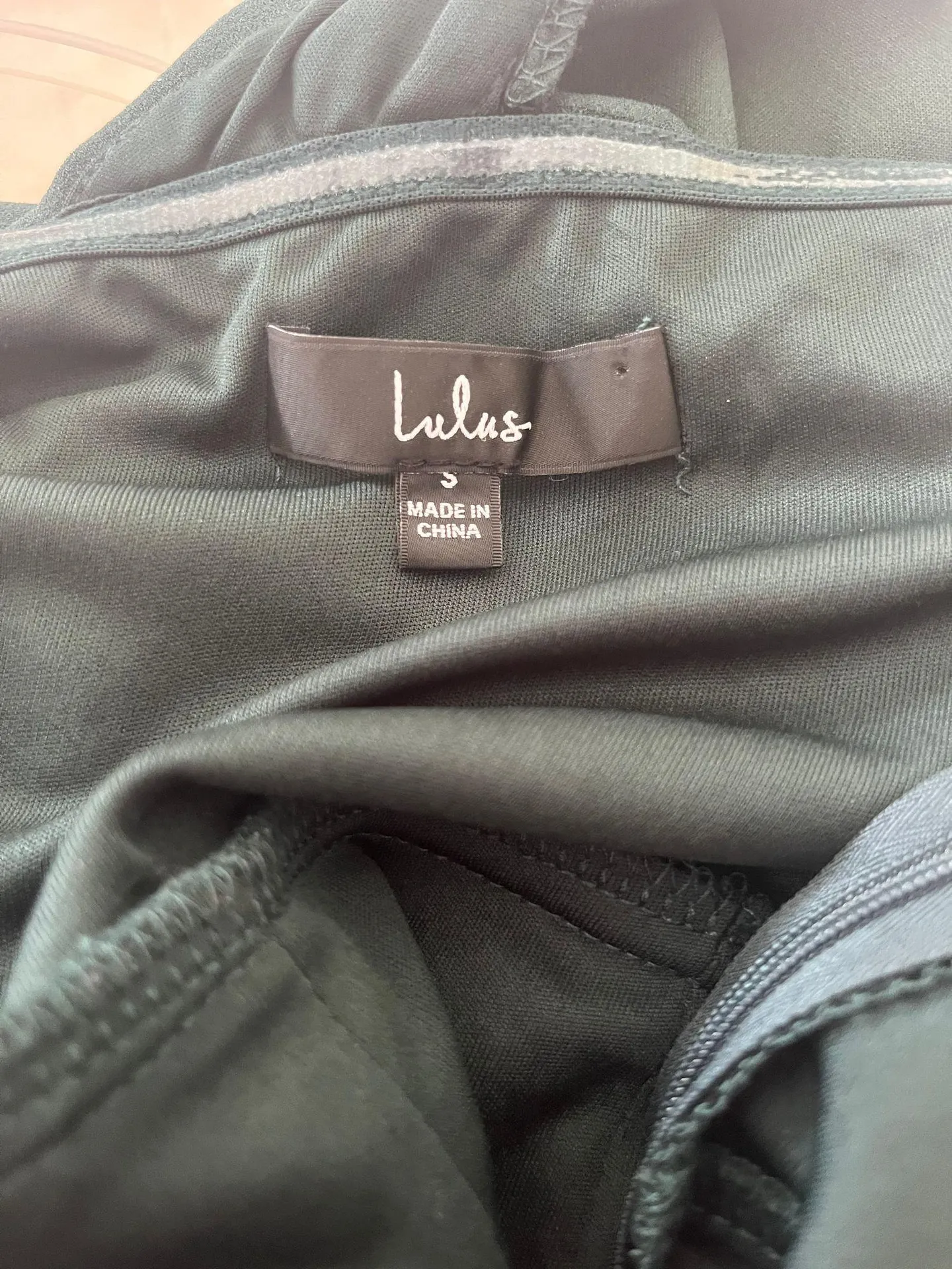 Grand Beauty Emerald Ruffled One-Shoulder Mermaid Maxi Dress - Image 4