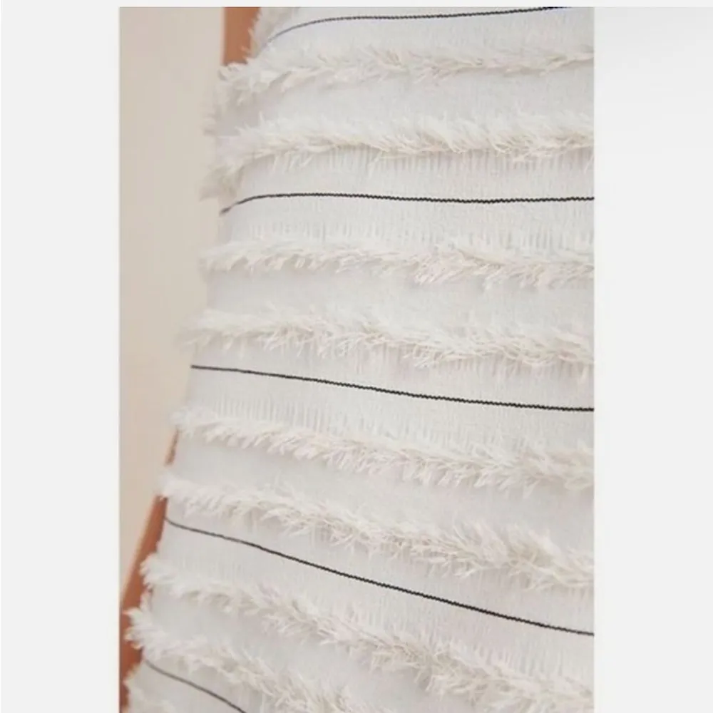 Anthropologie Maeve Cream Quinn
Fringe Tank Top Womens Sleeveless: Size 0 - Image 3