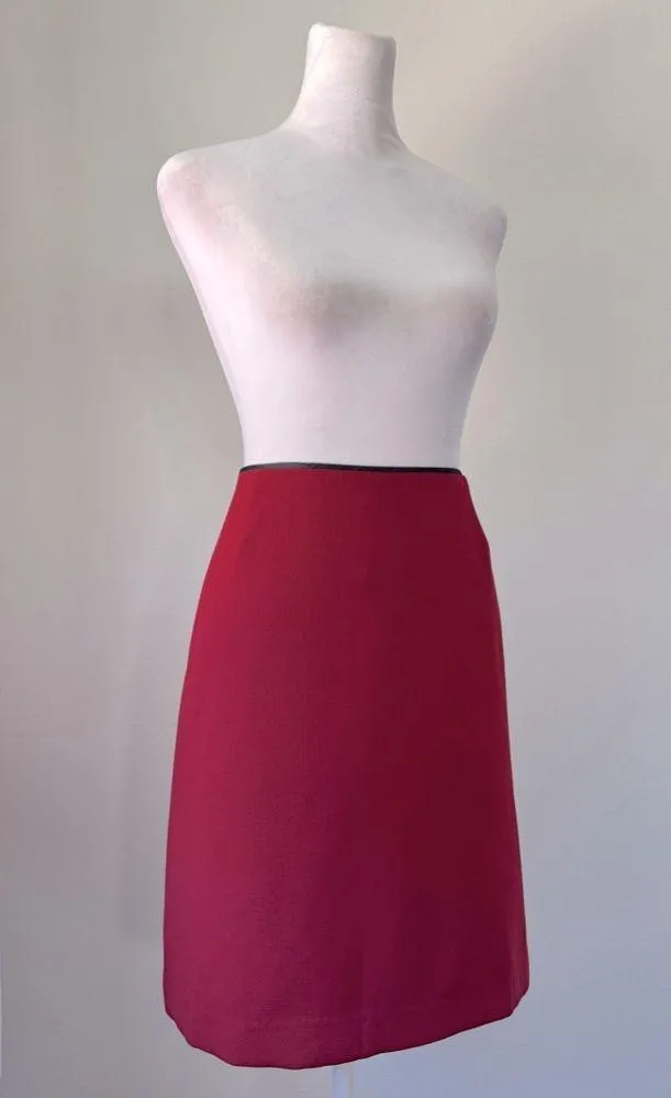 Vintage ‘01 Gap Dark Red Knee Length Skirt w/ Black Trim - Image 2