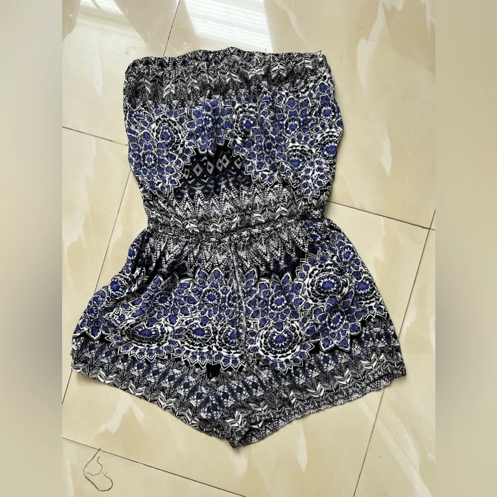 ANGIE Elephant Printed Strapless Romper Medium lightweight summer jumpsuit - Image 14