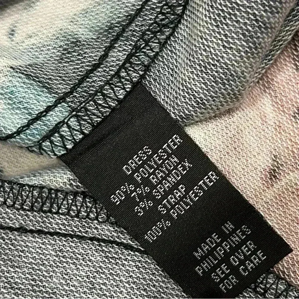 A. Byer Long Sleeve Gray Floral Mini Dress Scoop Neck Ribbon Lace Back Size L - Image 5