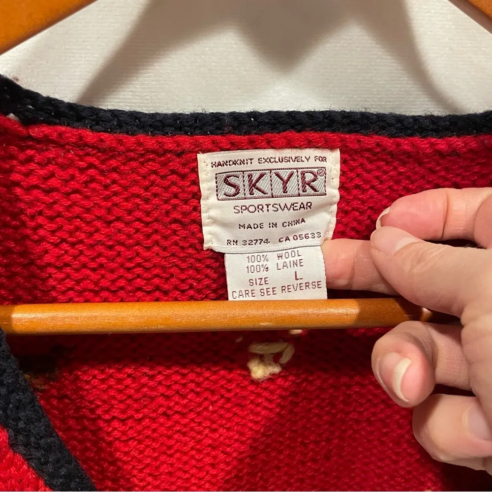 Groovy 80’s vintage holiday wool knit sweater vest ‘Merica 4th of July Christmas Red Size L - Image 4