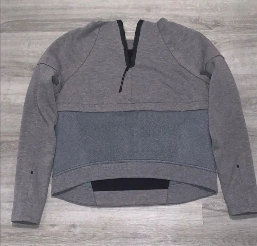 Women’s Tech Crew Mesh - Image 2