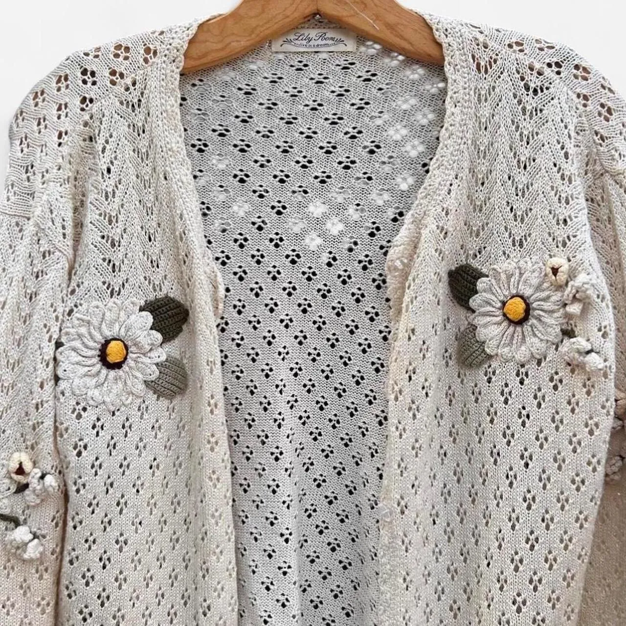 Cottage core vintage daisy flower child cream crotchet knit 3d daisy cardigan S White - Image 2