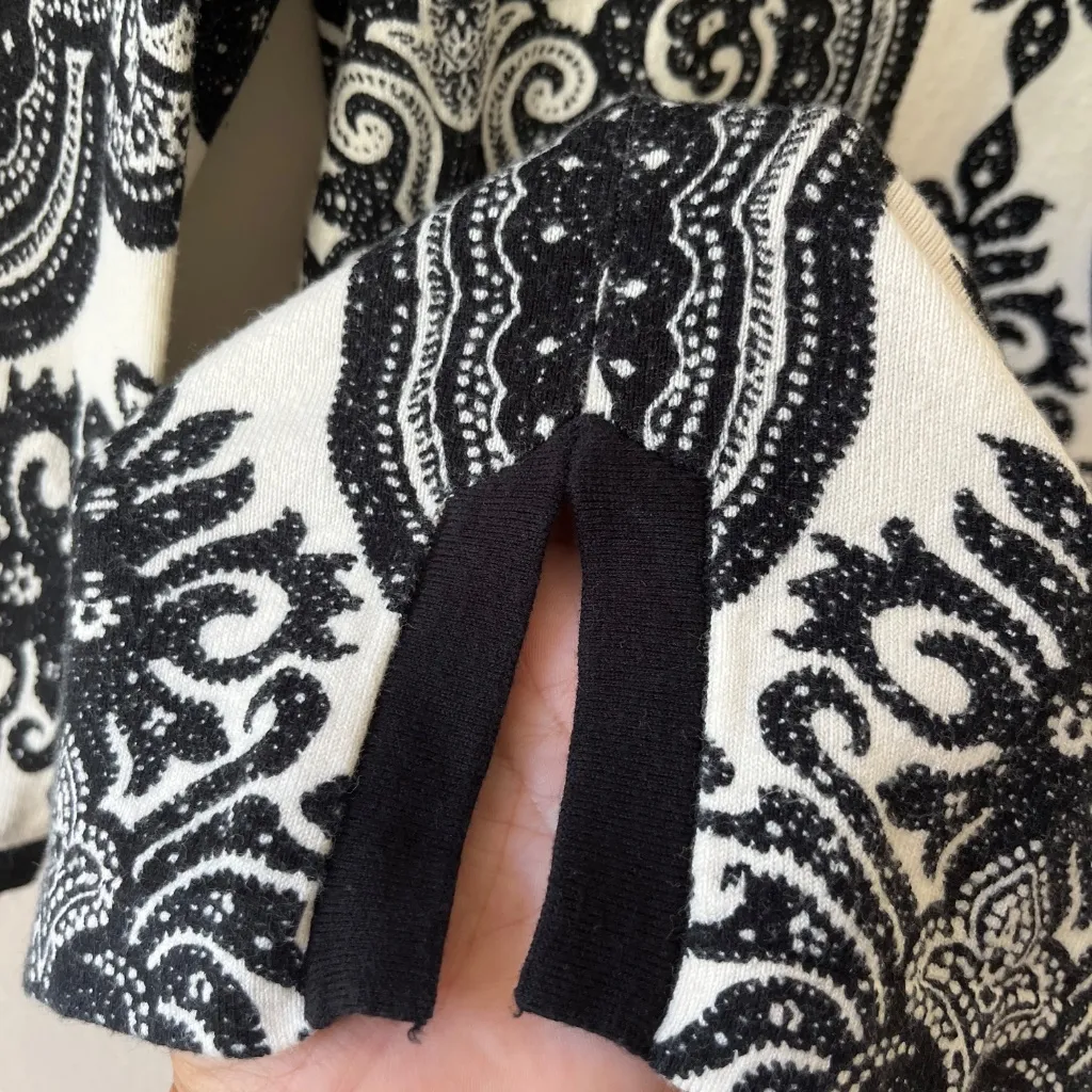 J.McLaughlin Sz S Black Ivory Sweater Stretch Pullover Tunic Blouse V Neck - Image 4