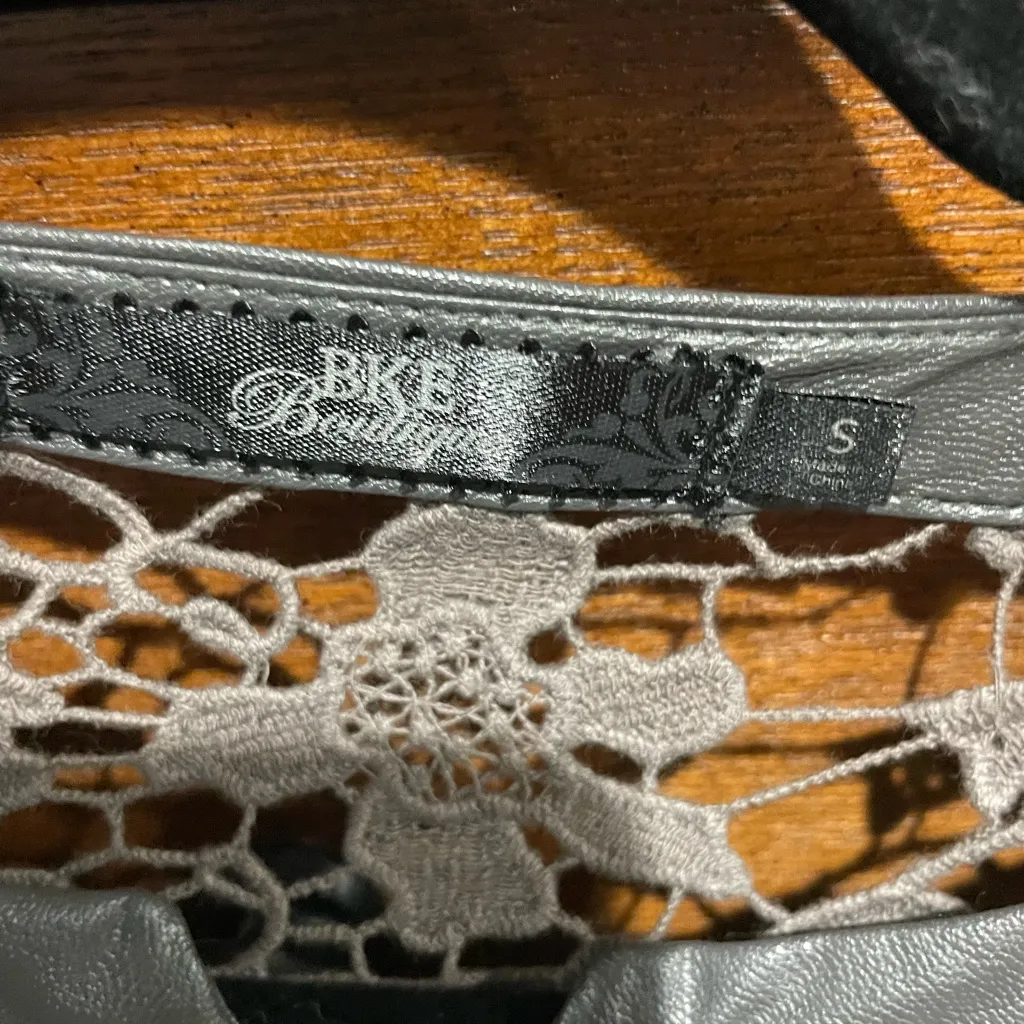 Gray Mesh and Lace Long Sleeve Zip Up - Image 3