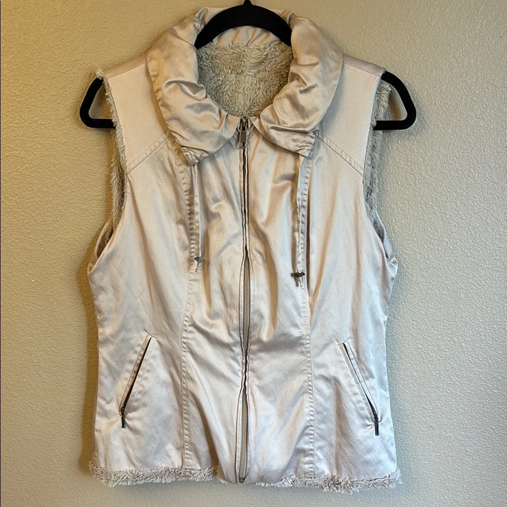 Reversible Cozy Faux Fur Teddy Bear Zip Front Vest Size MEDIUM Beige Tan - Image 5