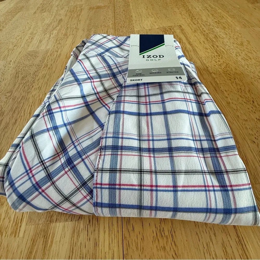 Izod Golf Skort in Blue, Red, and White Plaid sun control wicking stretch 14 - Image 4