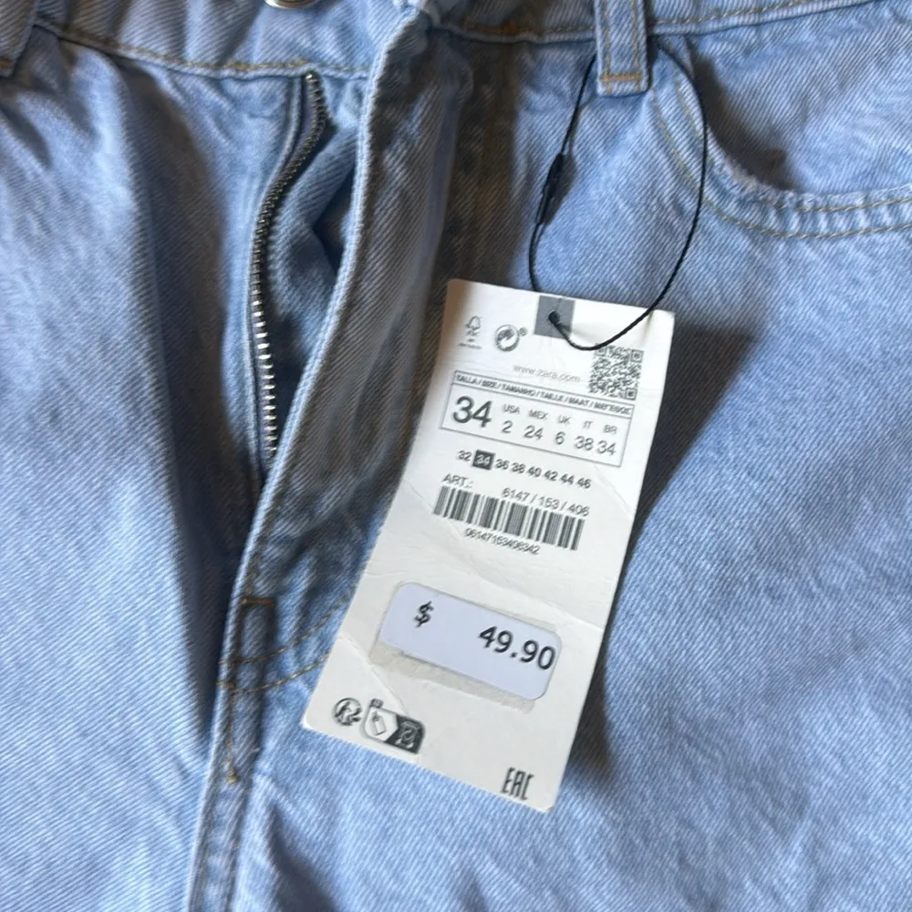Zara high rise straight long jean - Image 4
