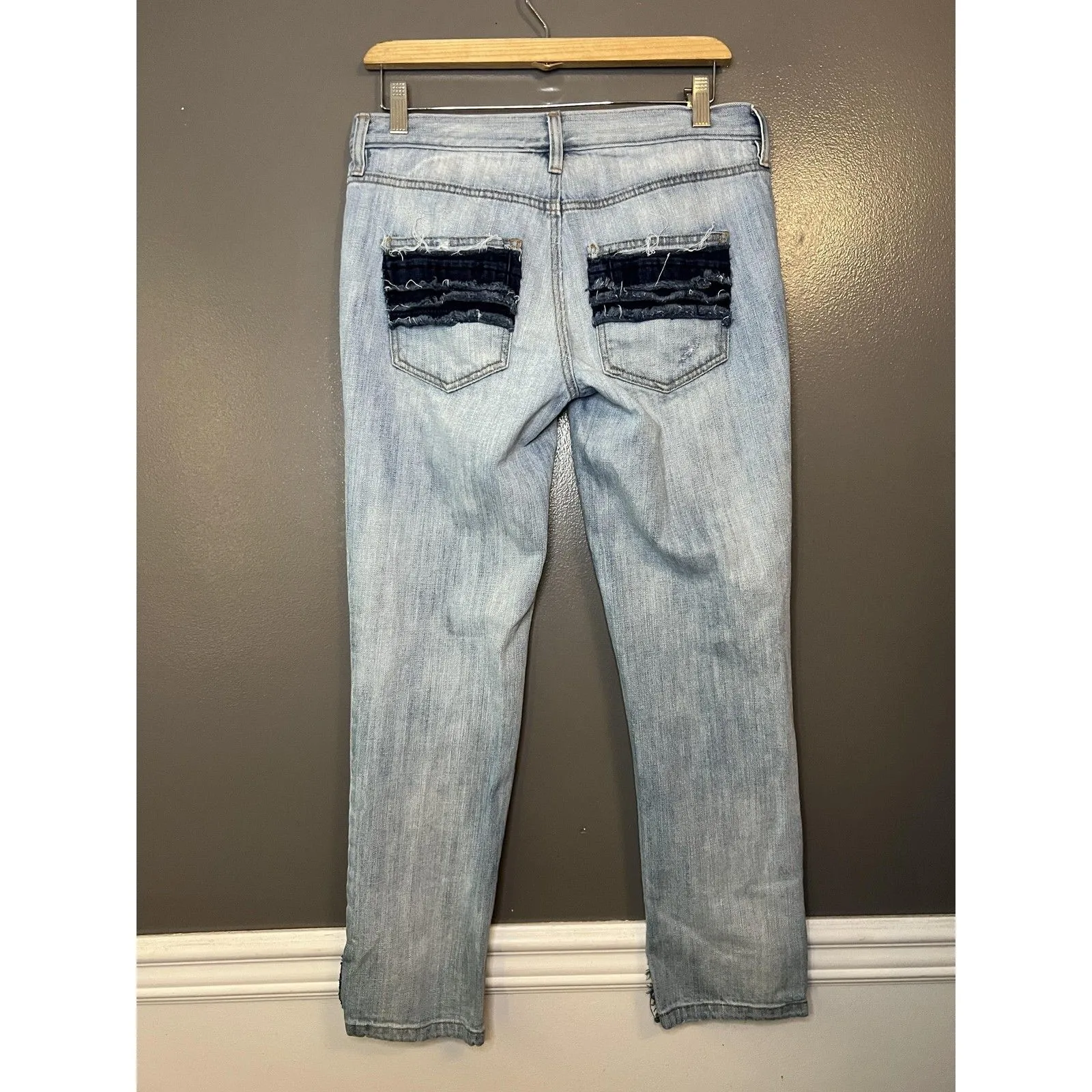 LOFT Jeans Womens 2 26 Light Wash Blue Boyfriend Distressed Patchwork Raw Hem - Image 5