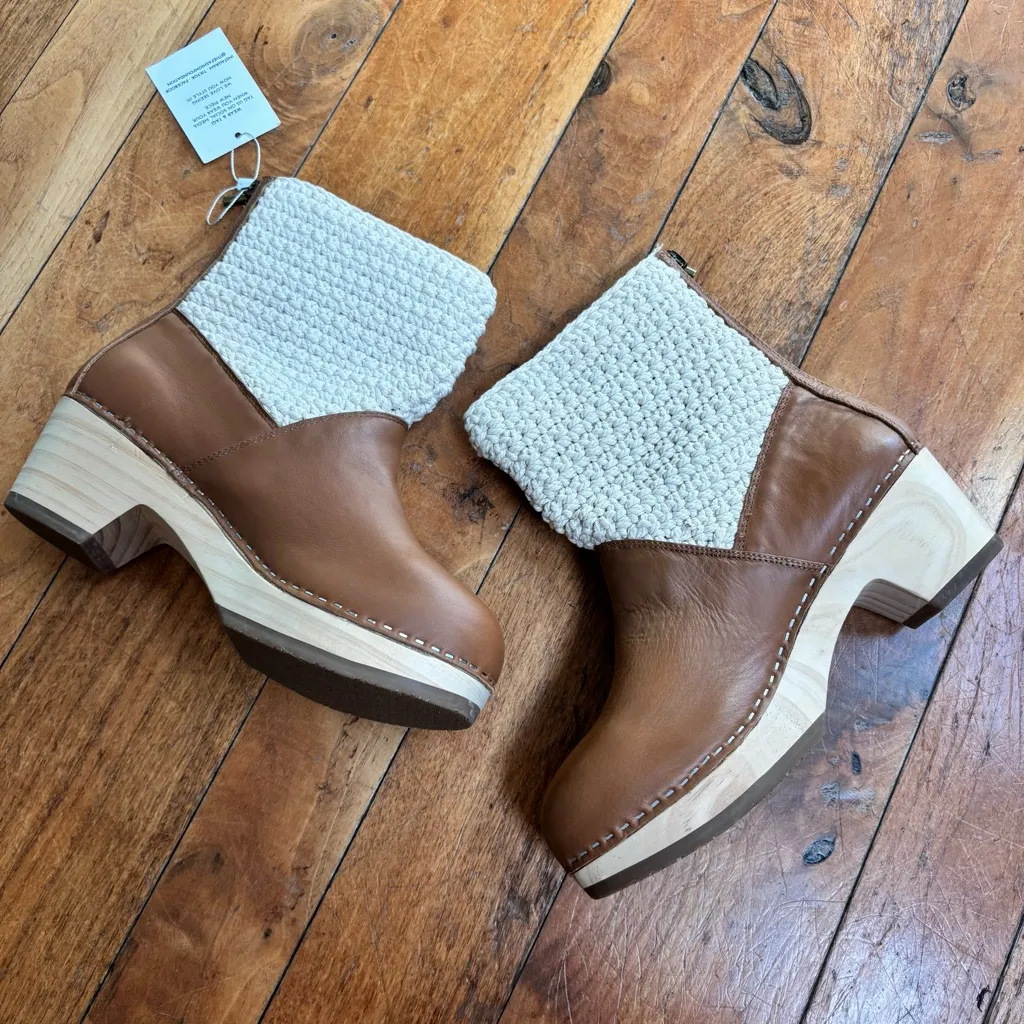 The Sak Paloma Clog Boots in Light Brown Tobacco 9 - Image 8