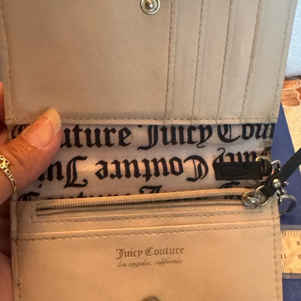 Juicy Couture Black Textured Wallet - Image 6