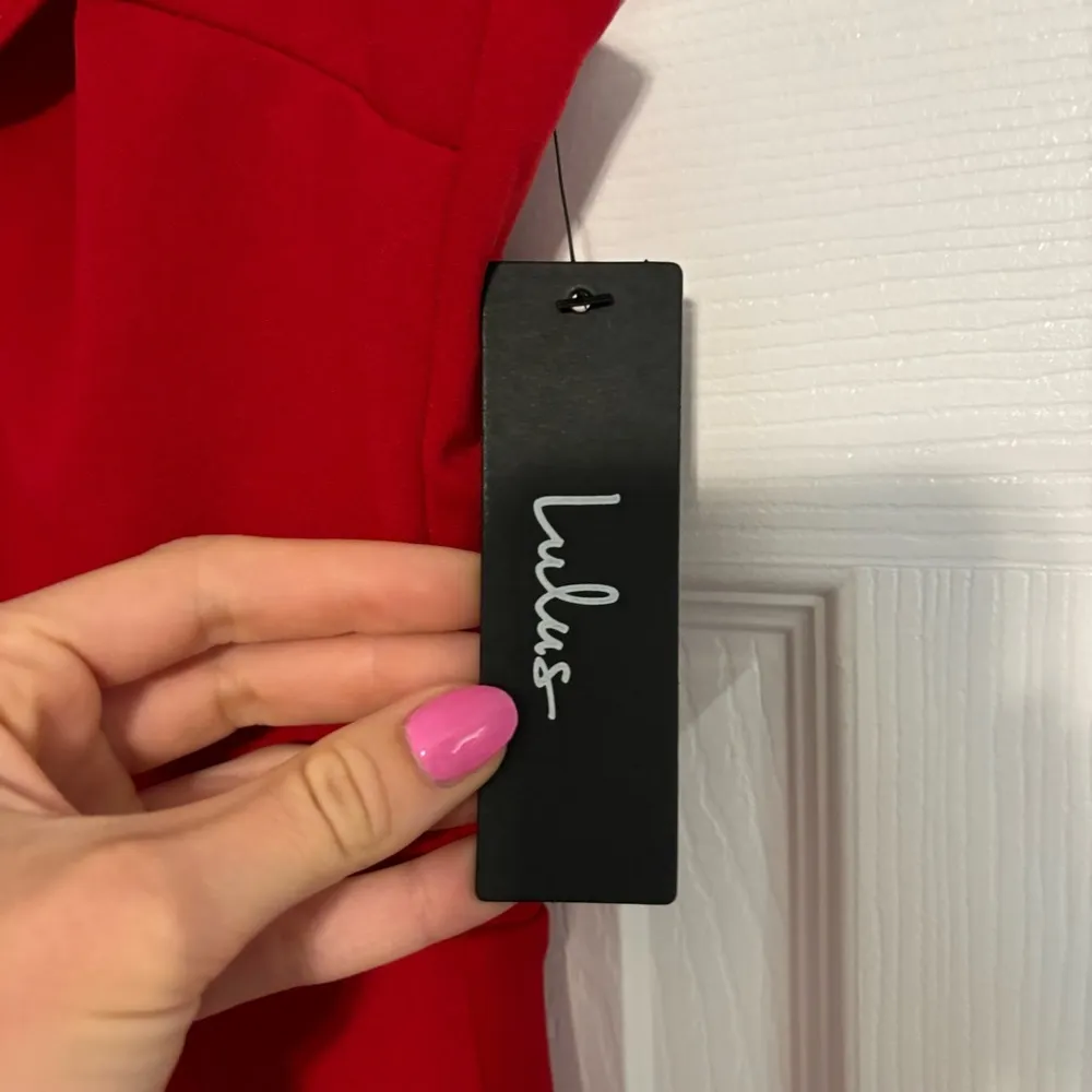 Lulu’s My Favorite Night Red Off-the-Shoulder Bodycon Midi Dress NWT - Image 6