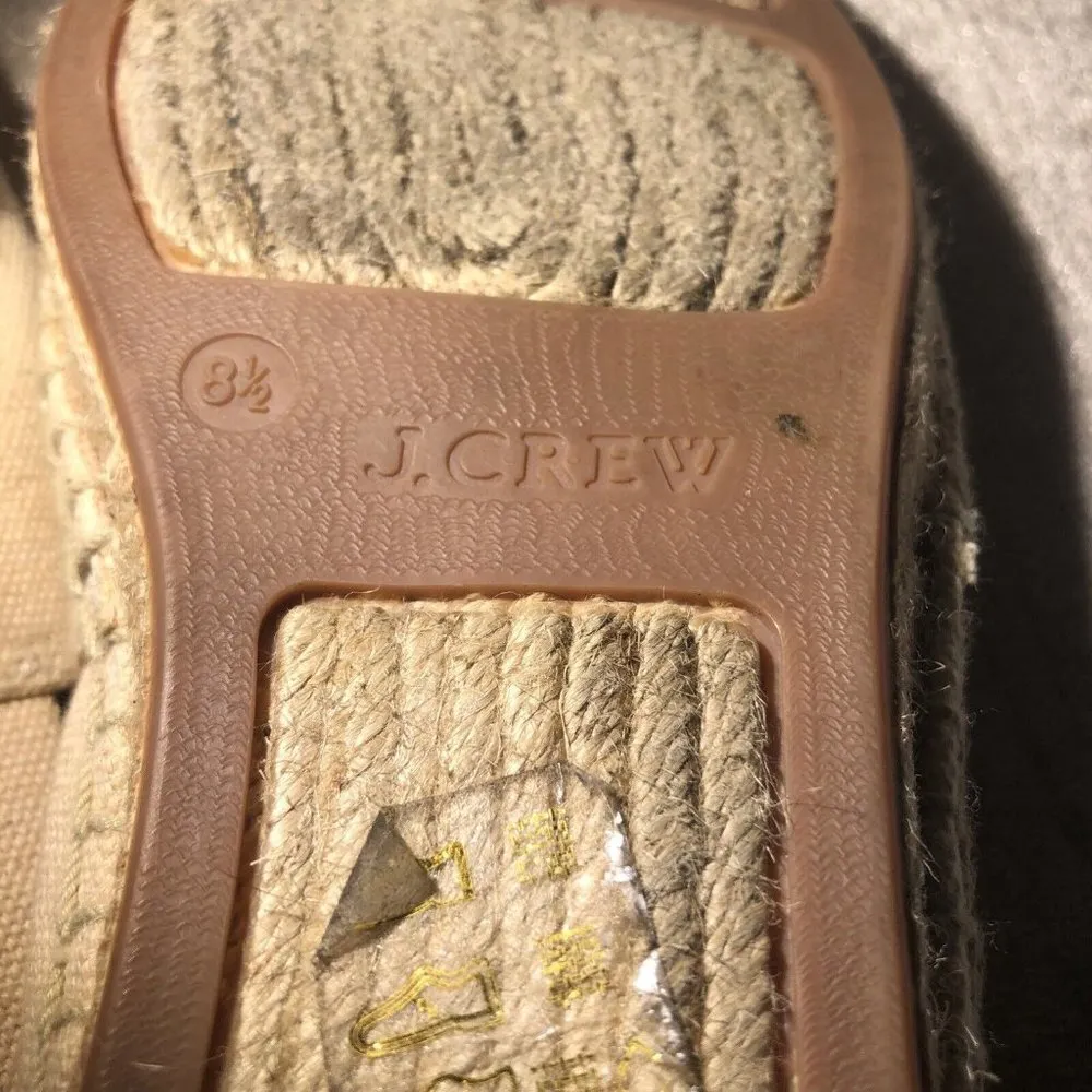 Women's J Crew Slip On Espadrille Flats Shoes Size 8.5 Beige Tropical Fruit - Image 10