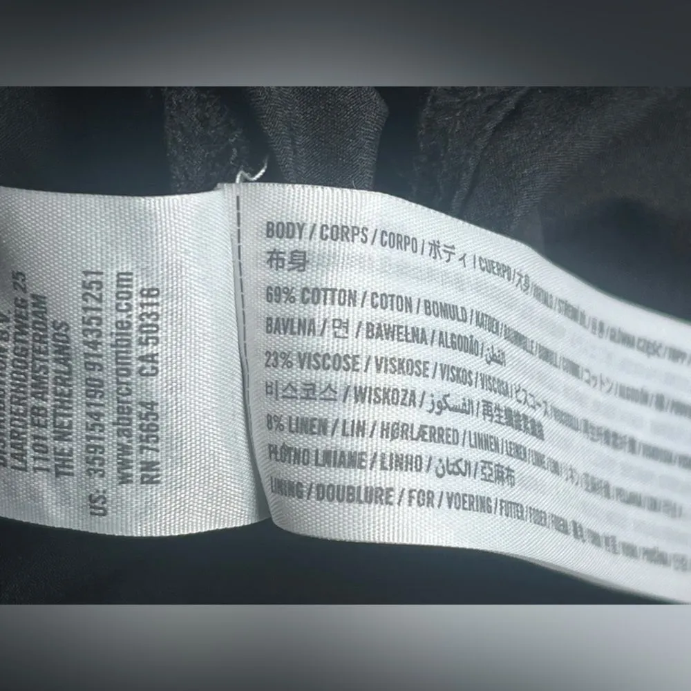 Hollister  Linen Blend Black Romper Size S Adjustable Lined Pockets - Image 2